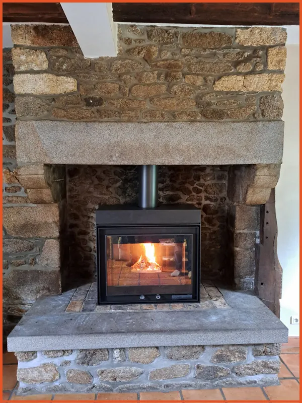 installateur de cheminees saint malo